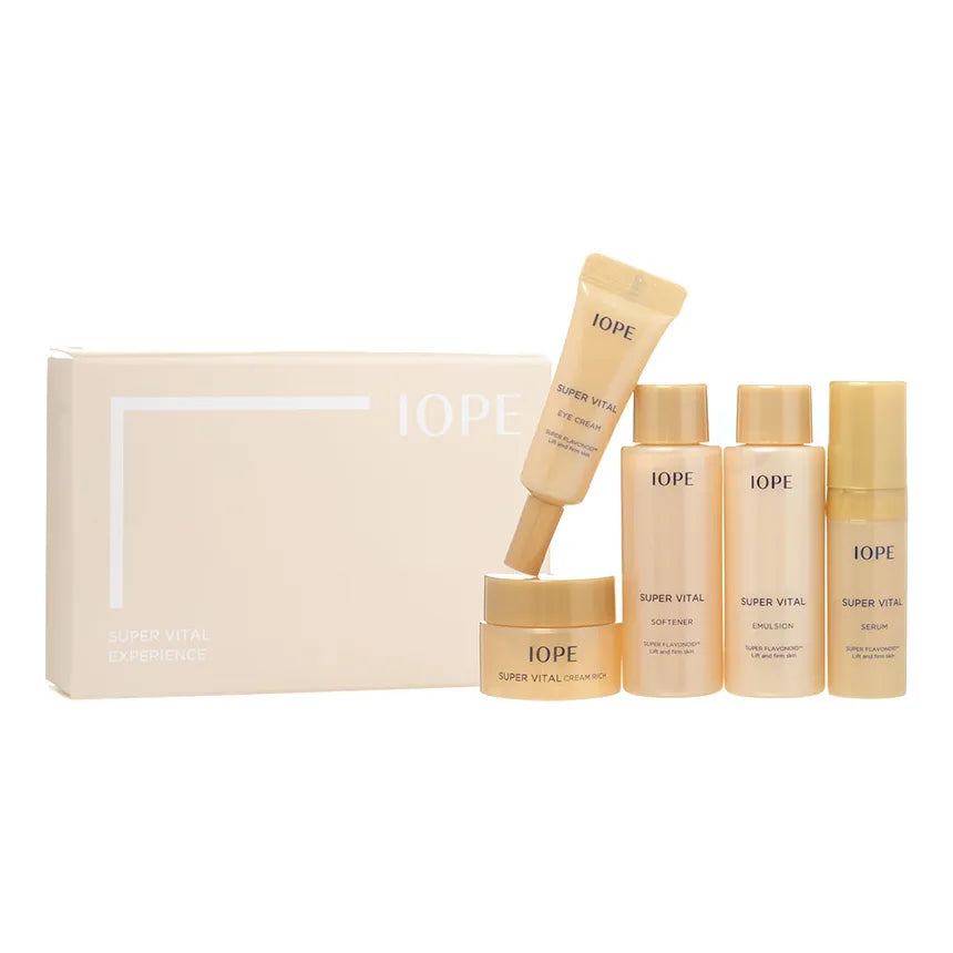 A holiday set for anti-aging IOPE Super Vital Experience 