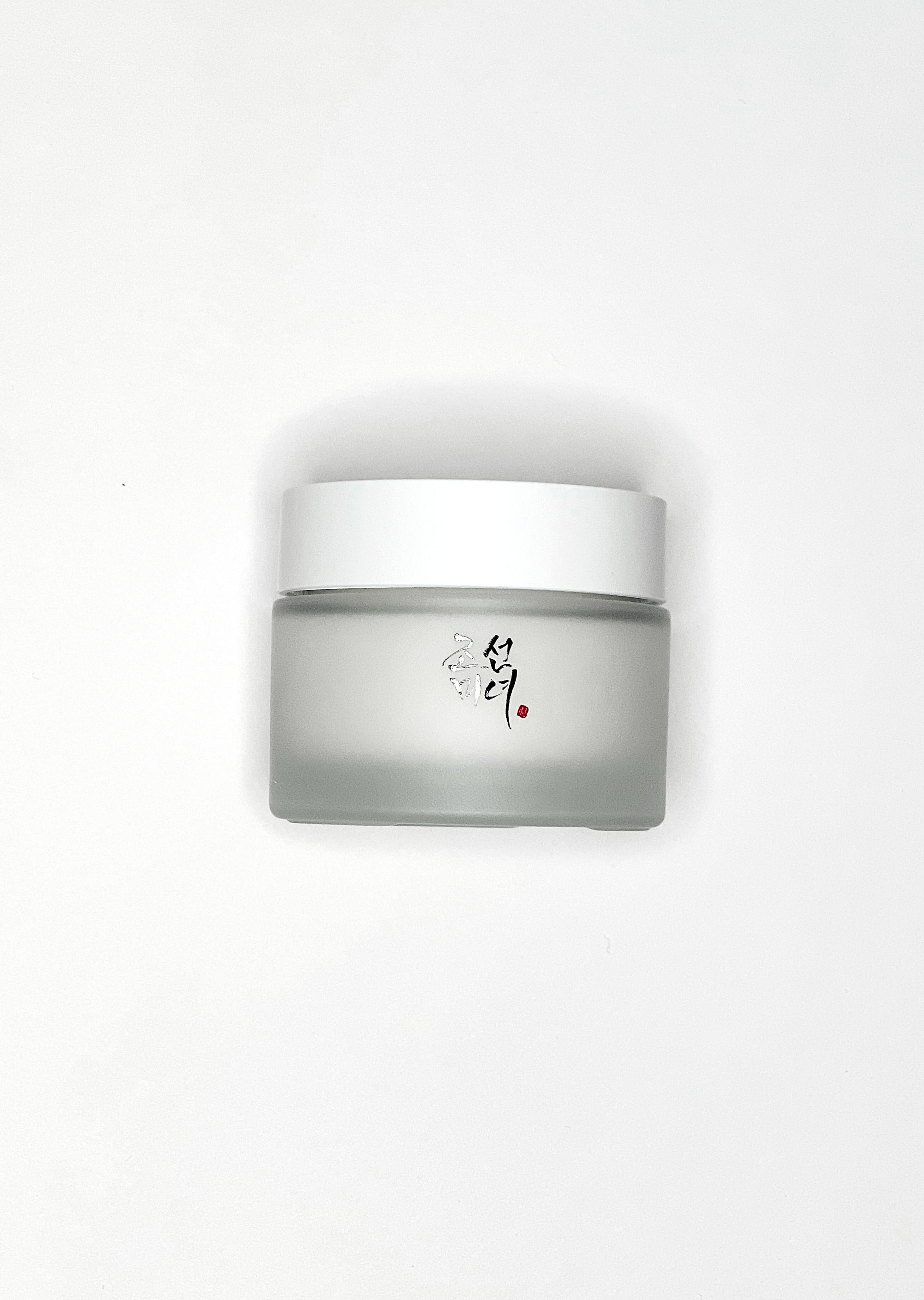 Luxurious korean skincare moisturizer. Beauty of Joseon dynasty cream is enriched with hanbang ingredients.