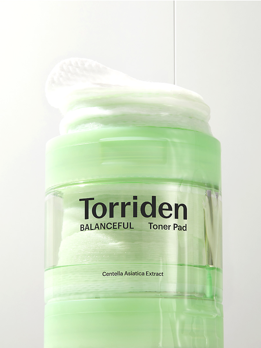 Toriden Balanceful toner pad in a green containter with 60 toner pads.